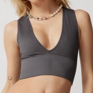 URBAN OUTFITTERS TOP